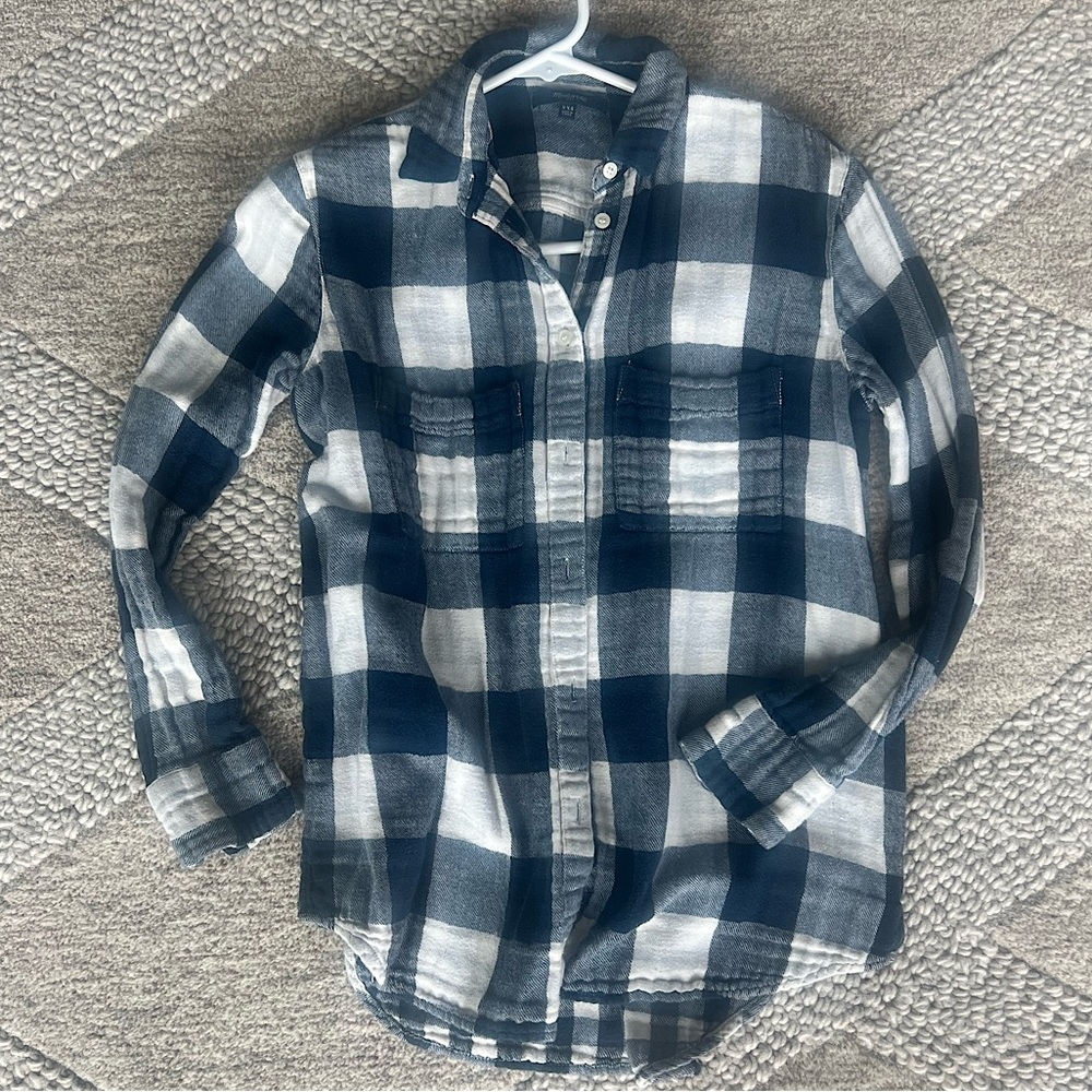 Madewell blue/white plaid flannel top